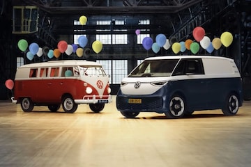  Volkswagen ID Buzz Cargo Anniversary Edition