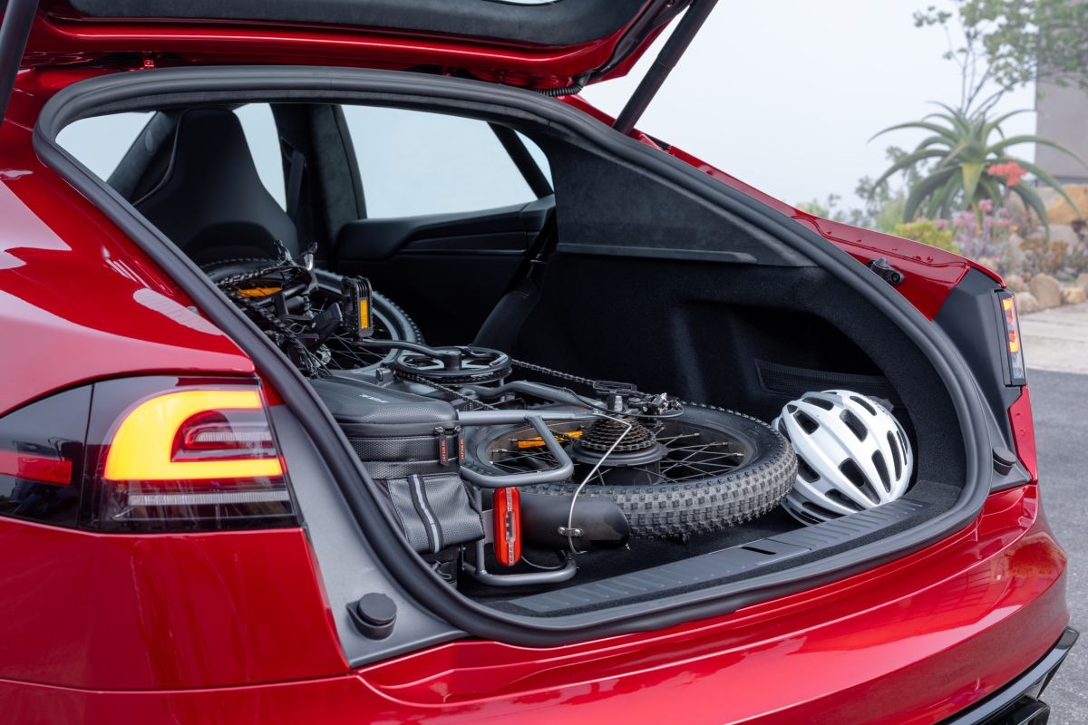 Tesla Model S fabrieksbeeld