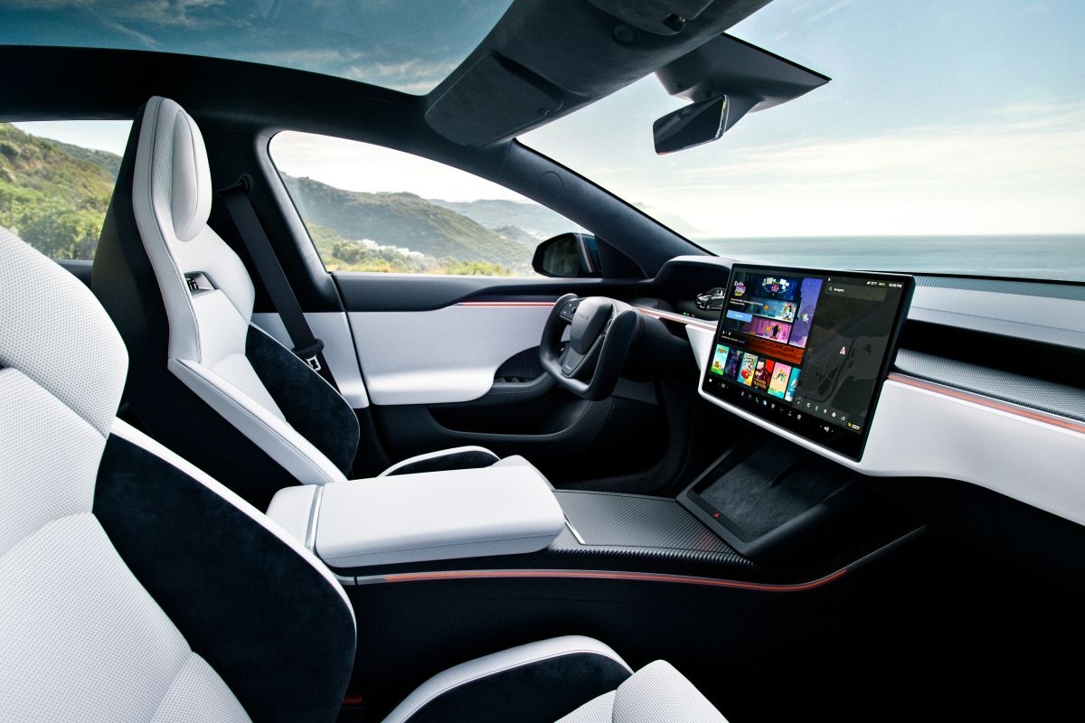 Tesla Model S fabrieksbeeld
