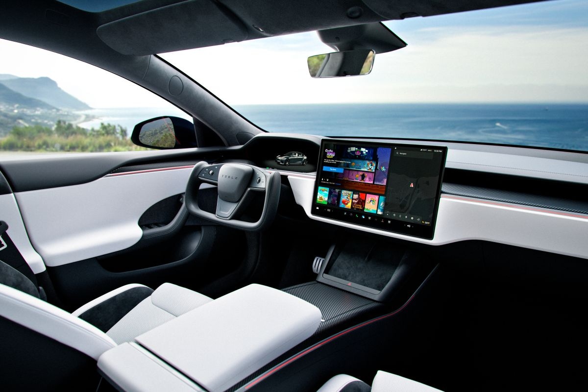 Tesla Model S fabrieksbeeld