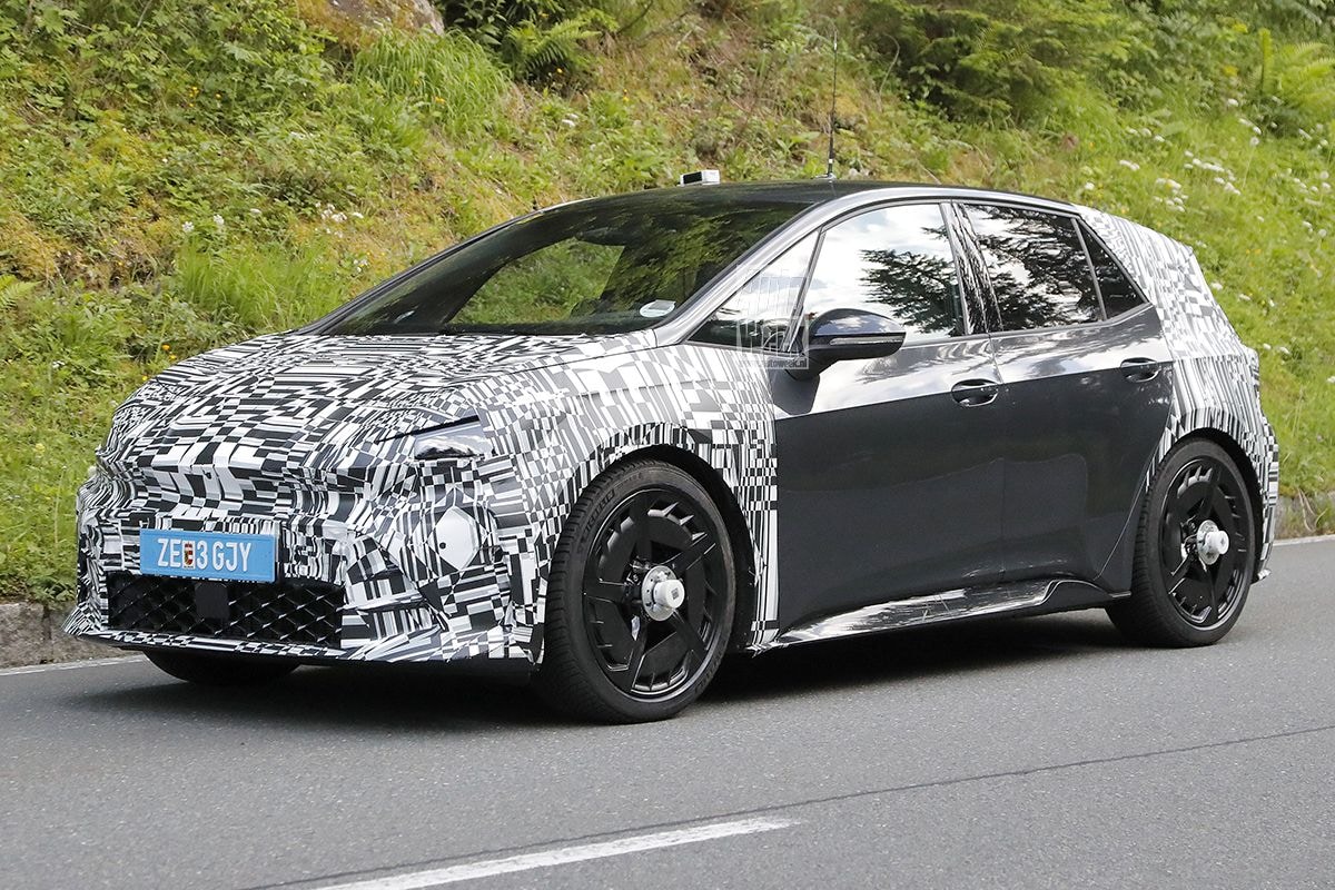 Spyshots Cupra Born