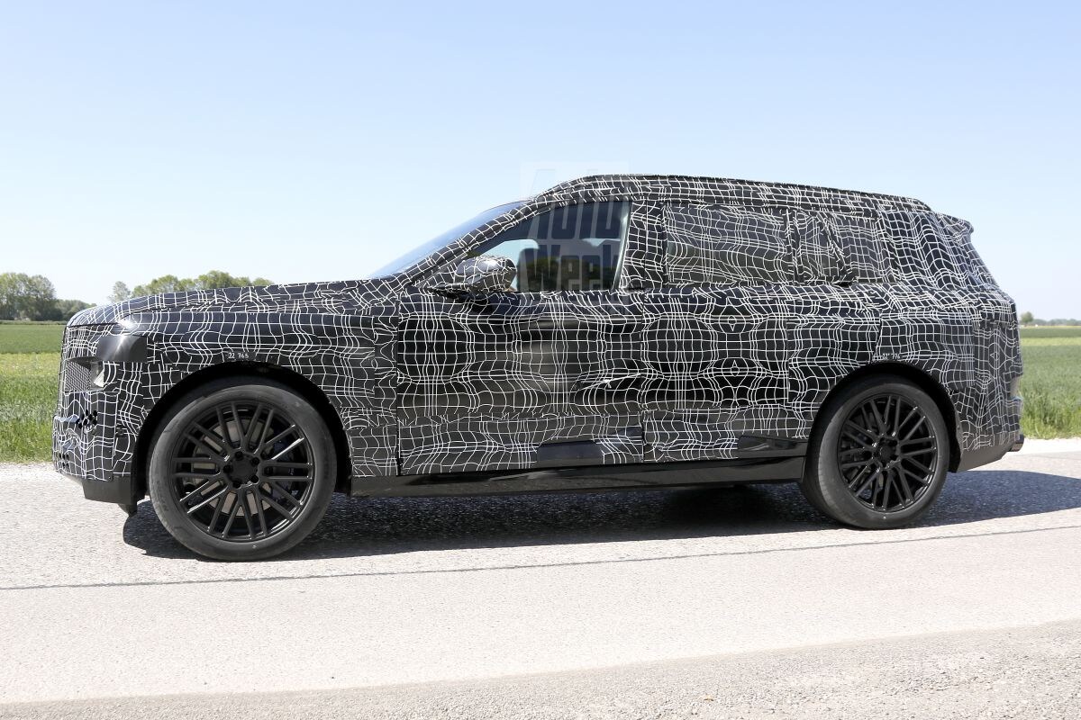 BMW X7 spyshots