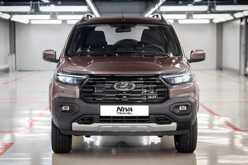 Lada Niva Travel