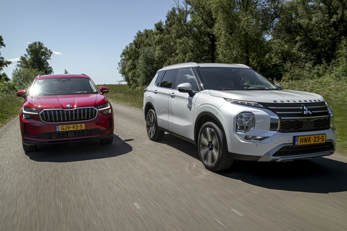 Mitsubishi Outlander PHEV vs Skoda Kodiaq iV