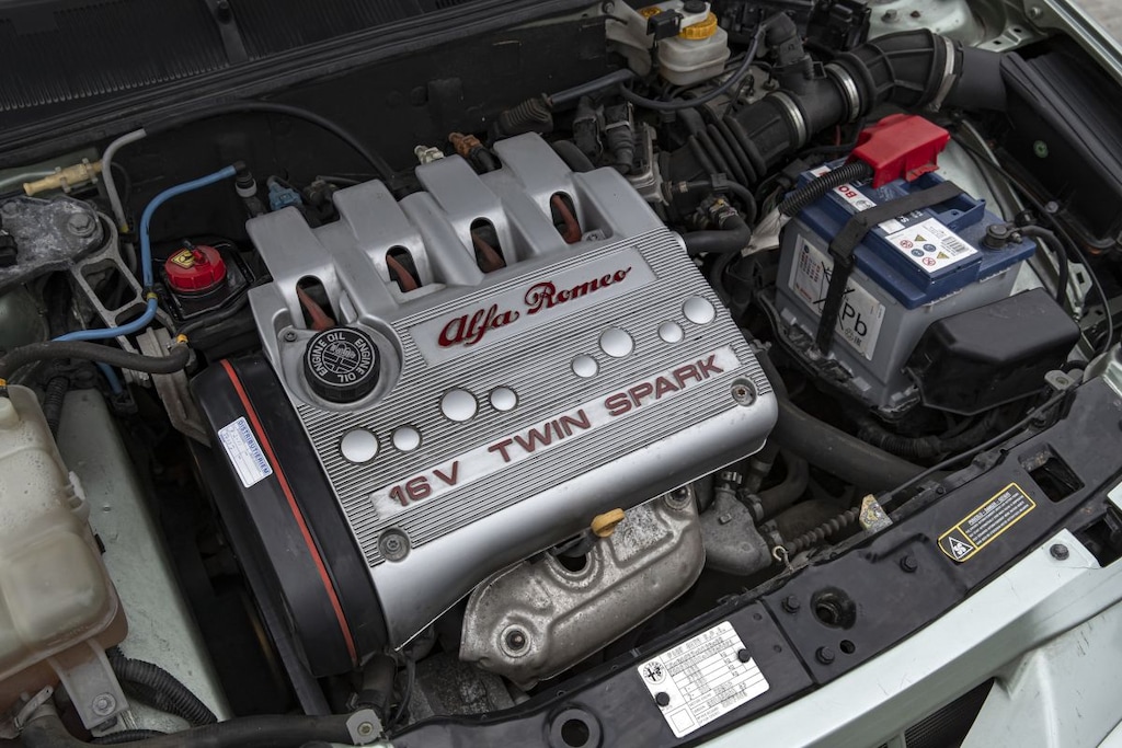 Alfa Romeo 145