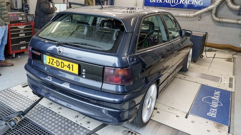 Opel Astra GSi 16V - 1994 - Op de rollenbank
