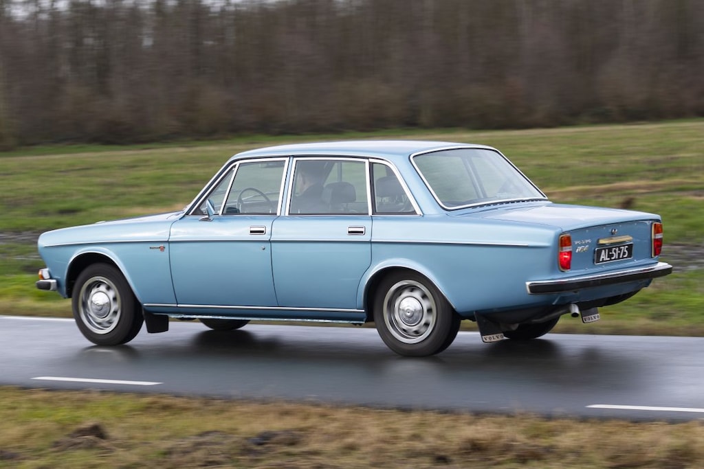 Volvo 164