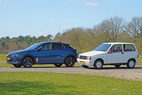 Lancia Ypsilon ontmoet voorvader Y10, waarmee je ook al 1 op 20 haalde