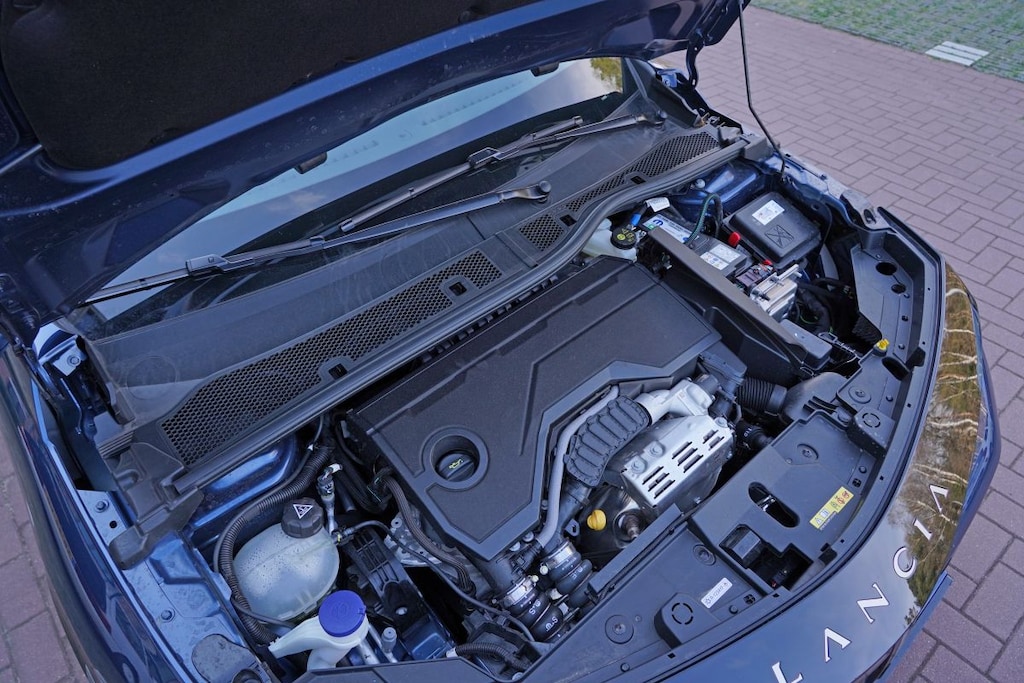 Lancia Ypsilon en Y10