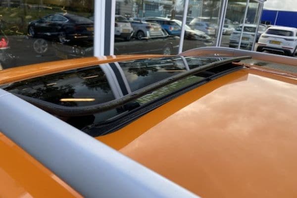 beelden van occasions, cross-overs