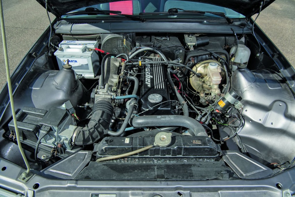 Opel Manta met Omega-neus Irmscher Opium