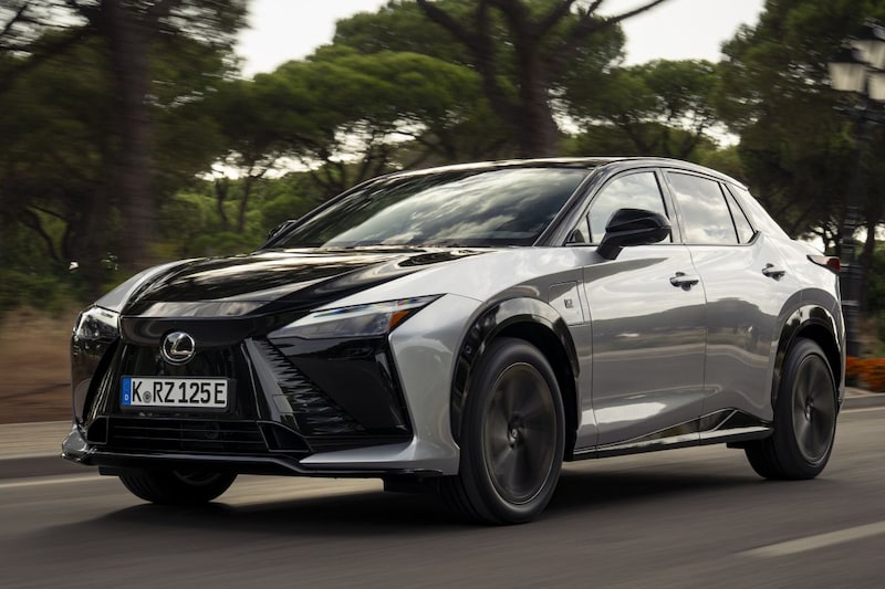 Lexus RZ 550e F Sport - 2025