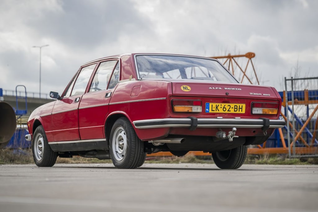 Alfa Romeo 2300 Rio