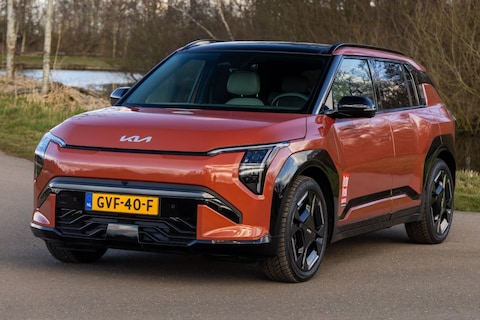 Verkoop van nieuwe auto's blijft in Nederland op historisch laag niveau