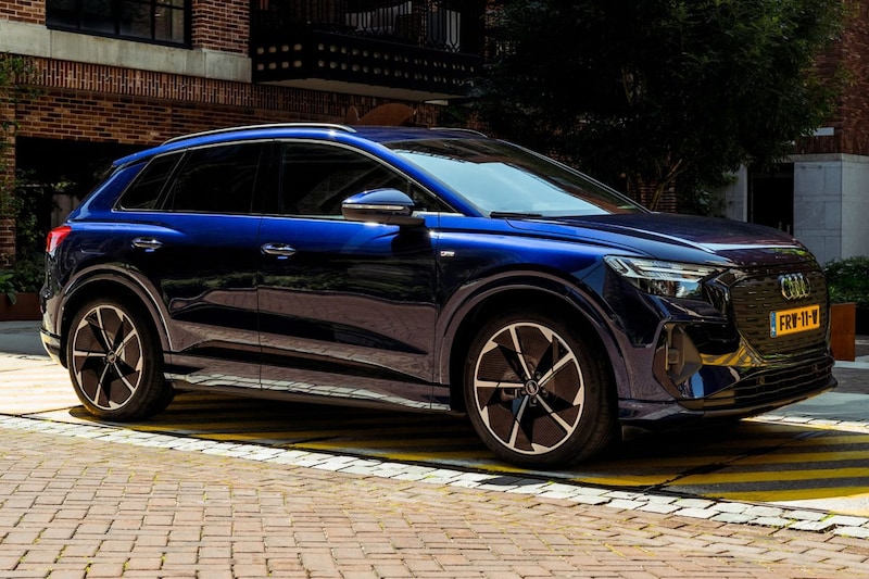 Audi Q4 45 e-tron S edition Competition