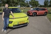 Jeroen Elbertse met zijn Kia e-Soul bij Kia EV3 