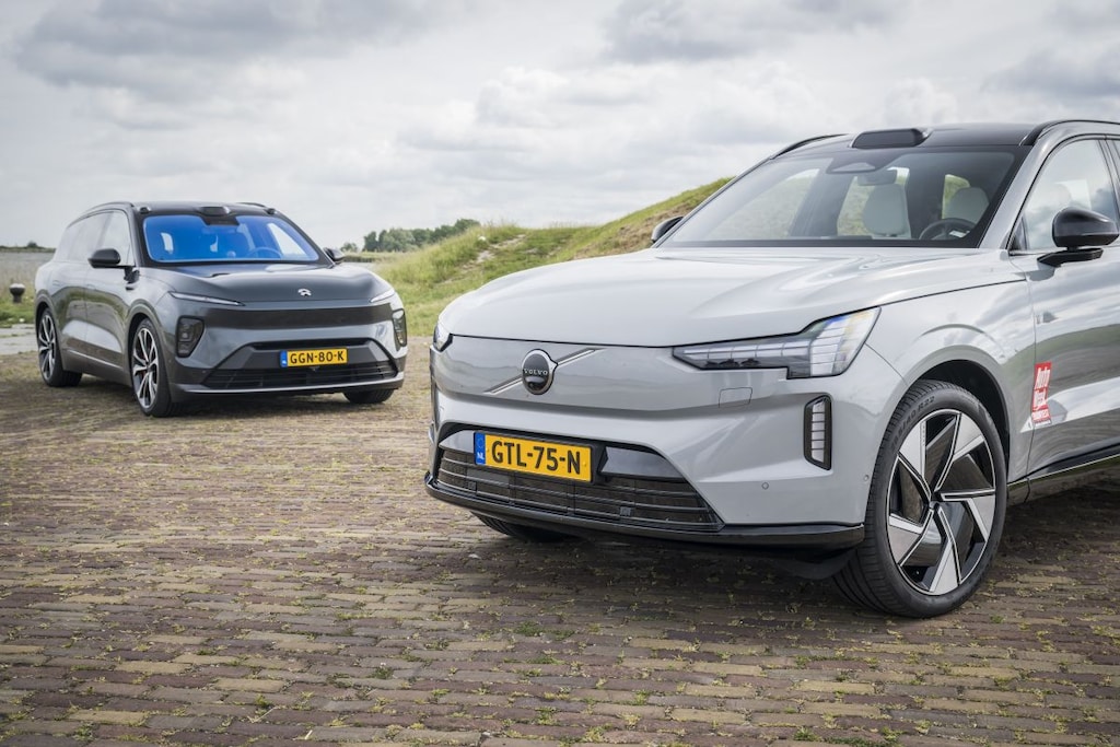 Volvo EX90 vs. Nio EL8