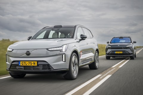 Kolossale kilowattknallers met 6 en 7 zitplaatsen - Dubbeltest Volvo EX90 vs. Nio EL8