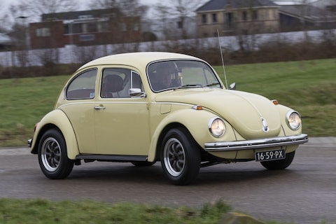 Volkswagen 1302 S (1971) - Door nostalgie blijft er markt voor maar was toen al gedateerd