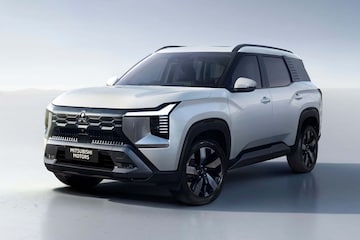 Mitsubishi Destinator