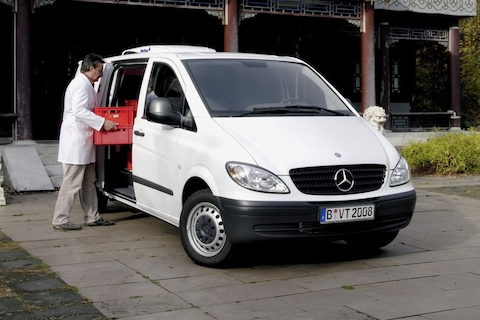 Mercedes-Benz roept wereldwijd 223.000 bestelbusjes terug vanwege airbagproblemen