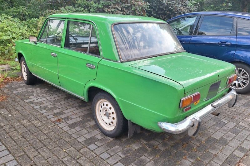 Lada 1200
