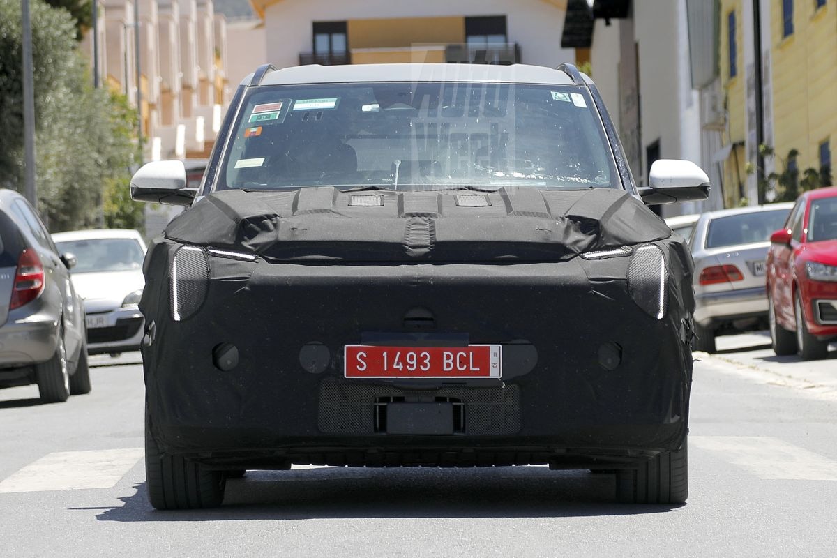 Kia EV3 GT spyshots