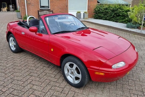Deze Mazda MX-5 verdient wat meer glans - Liefhebber Gezocht