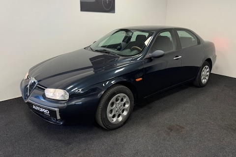 Deze Alfa Romeo 156 moet nog wel even mee kunnen - Liefhebber gezocht