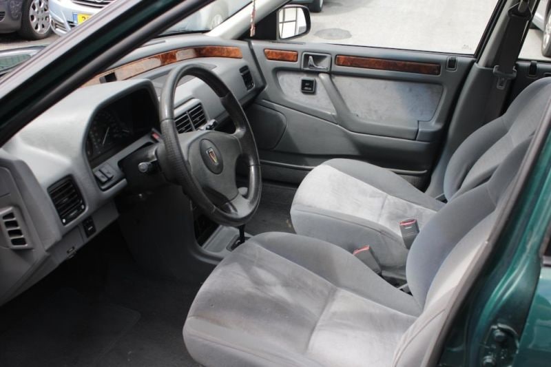 Rover 216
