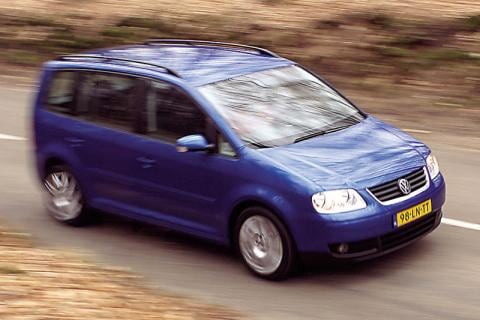 Volkswagen Touran 1.6 FSI Trendline (2003)