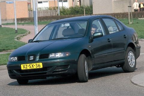 Seat Toledo 1.8 20V Signo (1999)