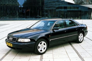 Audi A8 3.7