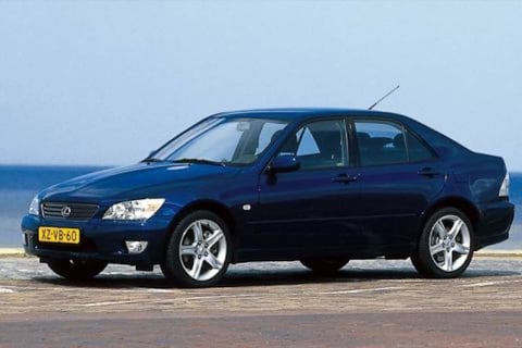 Lexus IS 200 (1999)
