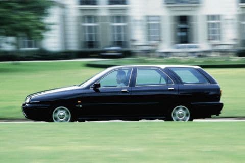Lancia Kappa SW 2.0 20v LS