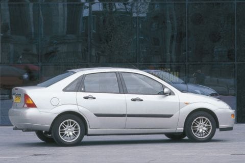 Ford Focus Sedan 1.6 16V Ghia
