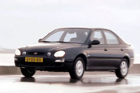 Kia Shuma 1.5 LS (2000)