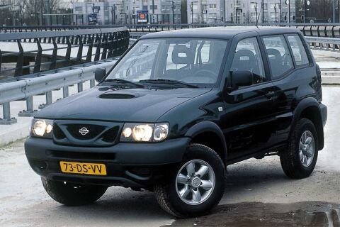 Test: Nissan Terrano II 2.4 Sport (2000)