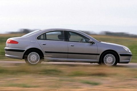 Peugeot 607 2.2 Pack (2000)
