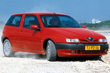 Alfa Romeo 145 1.8 TS 16V L