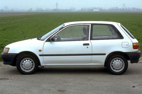 Toyota Starlet 1.3 XLi (1994) - Test