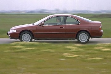 Honda Accord Coupé 2.0i ES