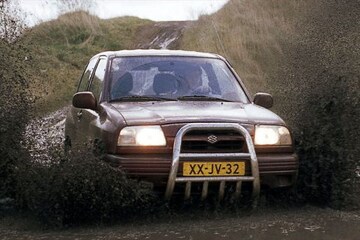 Suzuki Grand Vitara Metal Top 2.0
