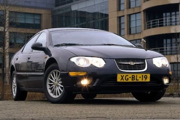 Chrysler 300M 2.7 LE