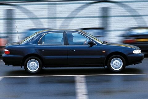 Kia Clarus 2.0 GLX