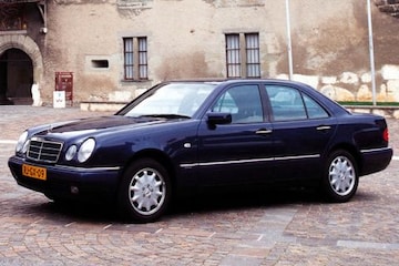 Mercedes-Benz E 320 Elegance