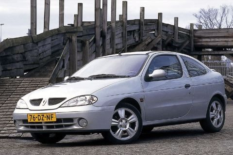 Renault Mégane Coupé 2.0 16V IDE Sport (2000)