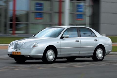 Lancia Thesis 2.0 Turbo 20v Emblema (2002)