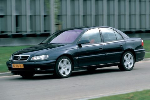 Opel Omega 3.2i-V6 Aut. Executive Edition (2002)