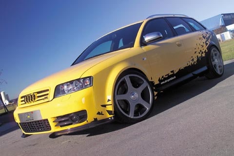 Abt S4+ Avant in racekleuren